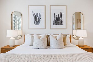 3 Schlafzimmer, Schreibtisch, Bügeleisen/Bügelbrett, kostenloses WLAN