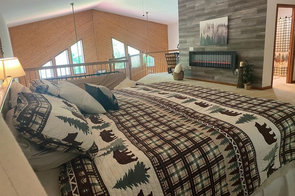 3 quartos, berço de viagem, Wi-Fi de cortesia, roupa de cama