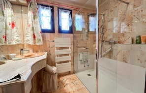 Dusche, Haartrockner