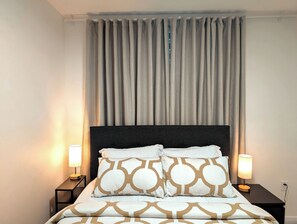 2 bedrooms, desk, iron/ironing board, free WiFi