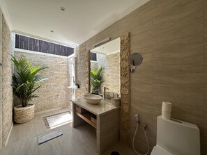 Dusche, Haartrockner