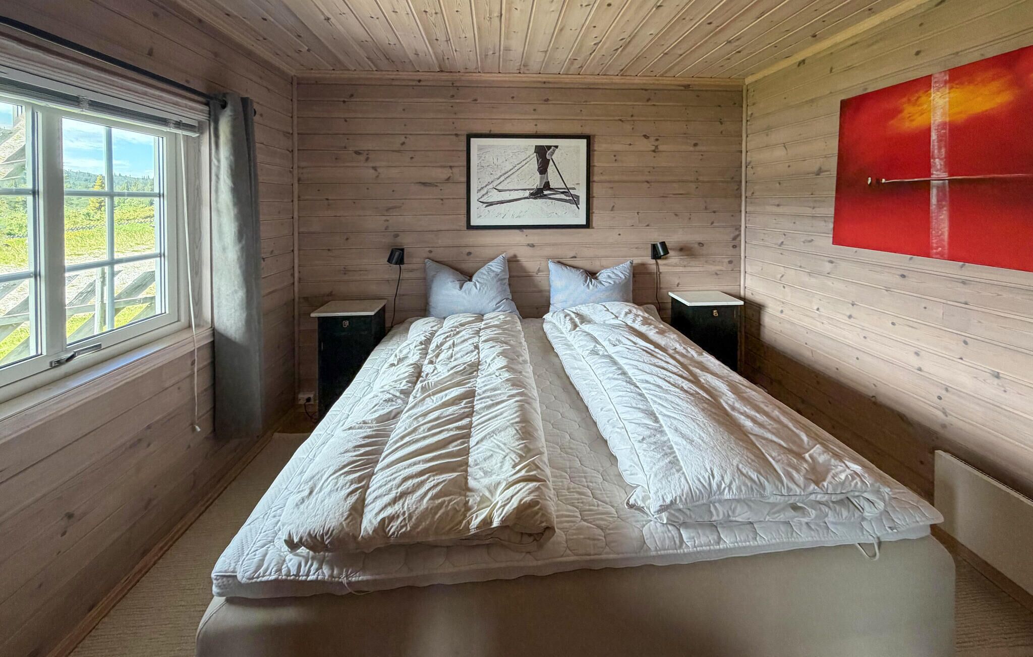 2 bedrooms