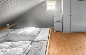 2 bedrooms, free WiFi