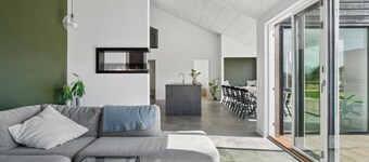 5 bedroom gorgeous home in Skjern
