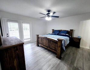 3 Schlafzimmer, Bügeleisen/Bügelbrett, kostenloses WLAN, Bettwäsche