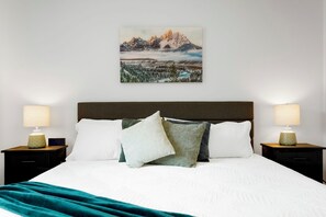 4 chambres, fer et planche à repasser, Wi-Fi, draps fournis