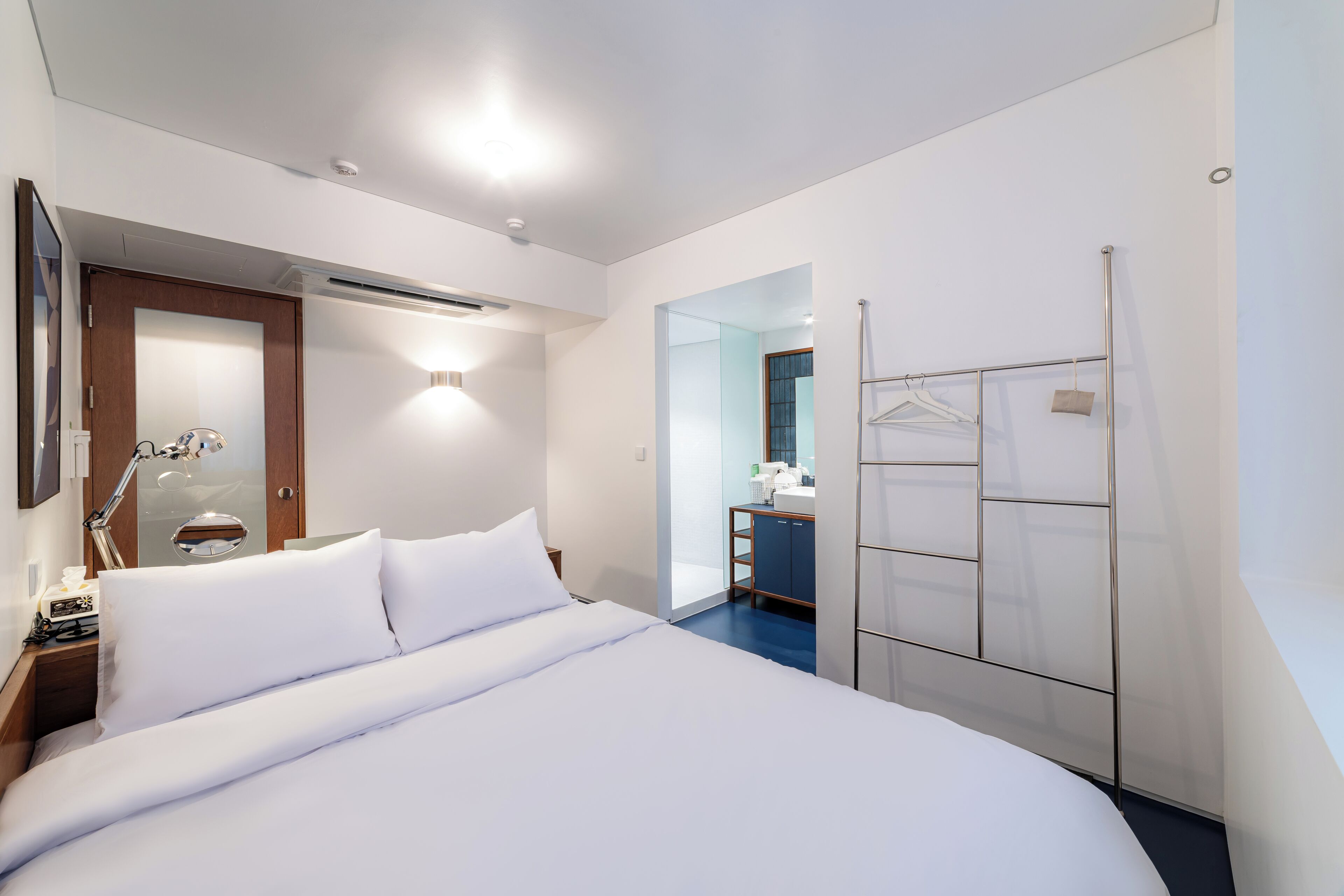 Photo - Small House Big Door Hotel