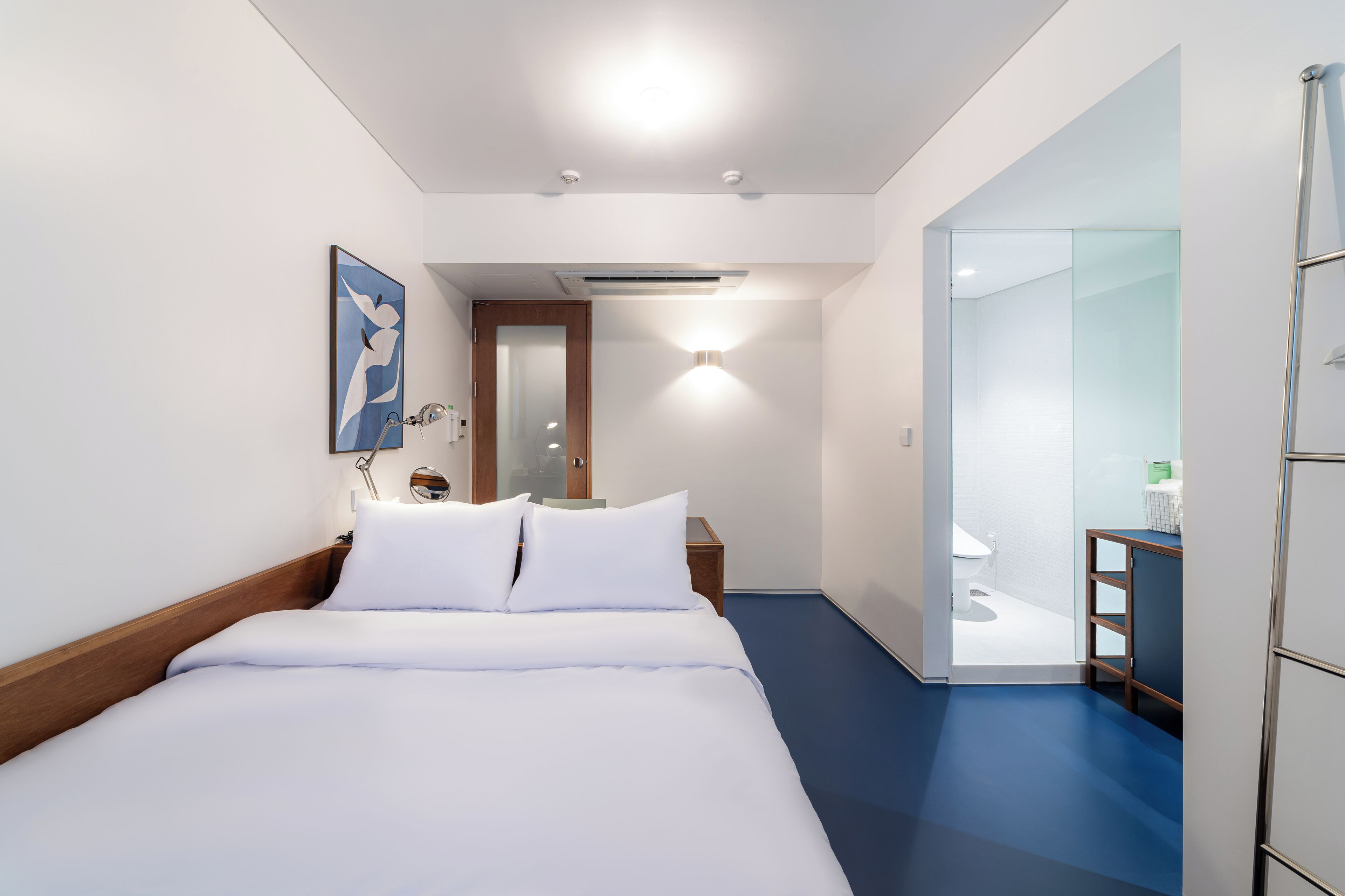 Photo - Small House Big Door Hotel