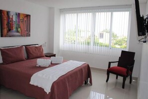 3 sovrum, strykjärn/strykbräda, wi-fi och sängkläder