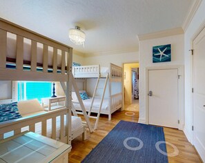 4 chambres, fer et planche à repasser, Wi-Fi gratuit, draps fournis