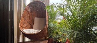 Scenic 1-bedroom Villa with private Hot Tub, AC, and WiFi