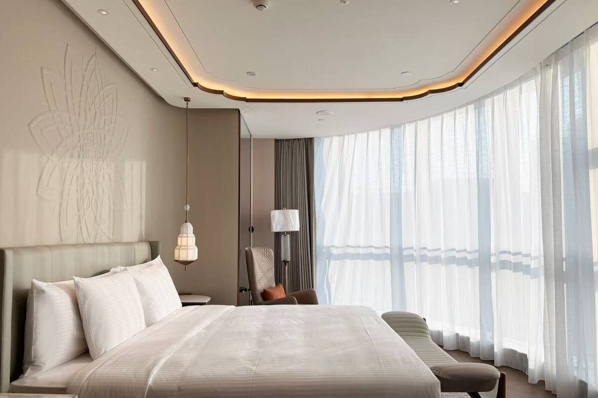 In-room safe, laptop workspace, blackout curtains, iron/ironing board