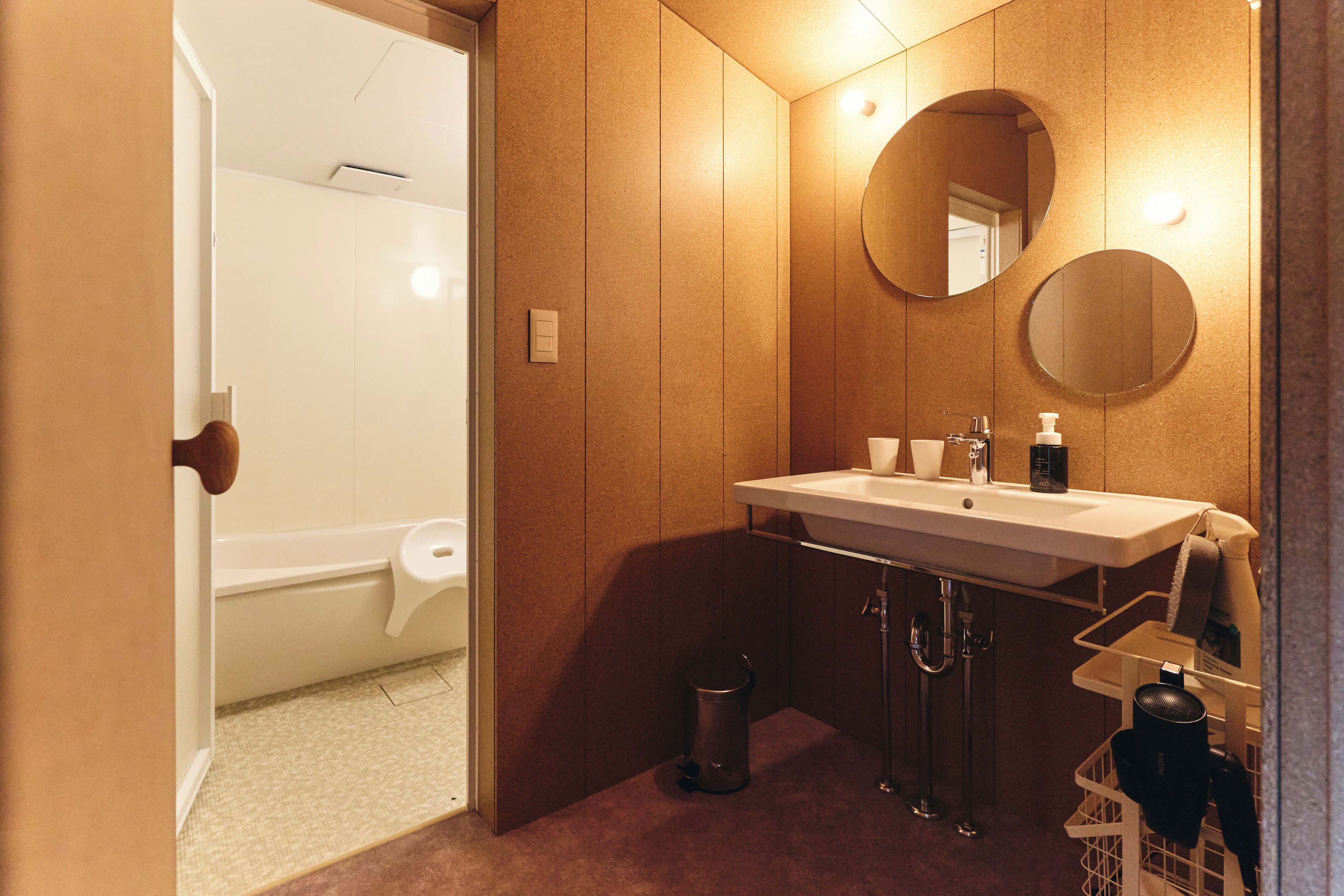 Free toiletries, hair dryer, towels, soap