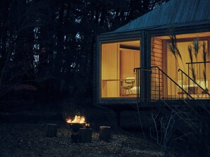 책상, 노트북 작업 공간, 무료 WiFi, 침대 시트