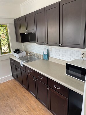 Microwave, oven, stovetop, paper towels