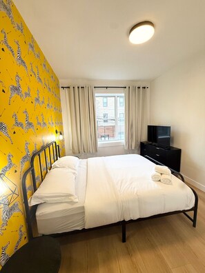 2 bedrooms, iron/ironing board, travel crib, free WiFi