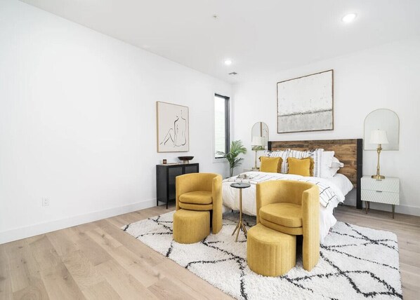 2 bedrooms, iron/ironing board, travel crib, free WiFi