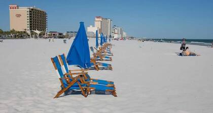 Near Beach - K/K/Q/TwTw/Sofa SL - Newly constructed house-Pet Friendly-Sleeps 10
