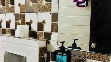 Secadora de cabello y jabón