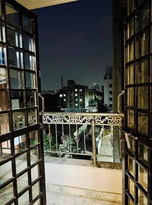 Property grounds - Cozy 1bhk private apartment-2 (Pune)