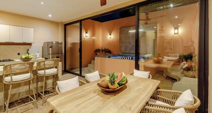 Tomasa House