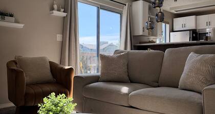 Remodeled 2 Bed, 2 Bath | Near Denver w Gym