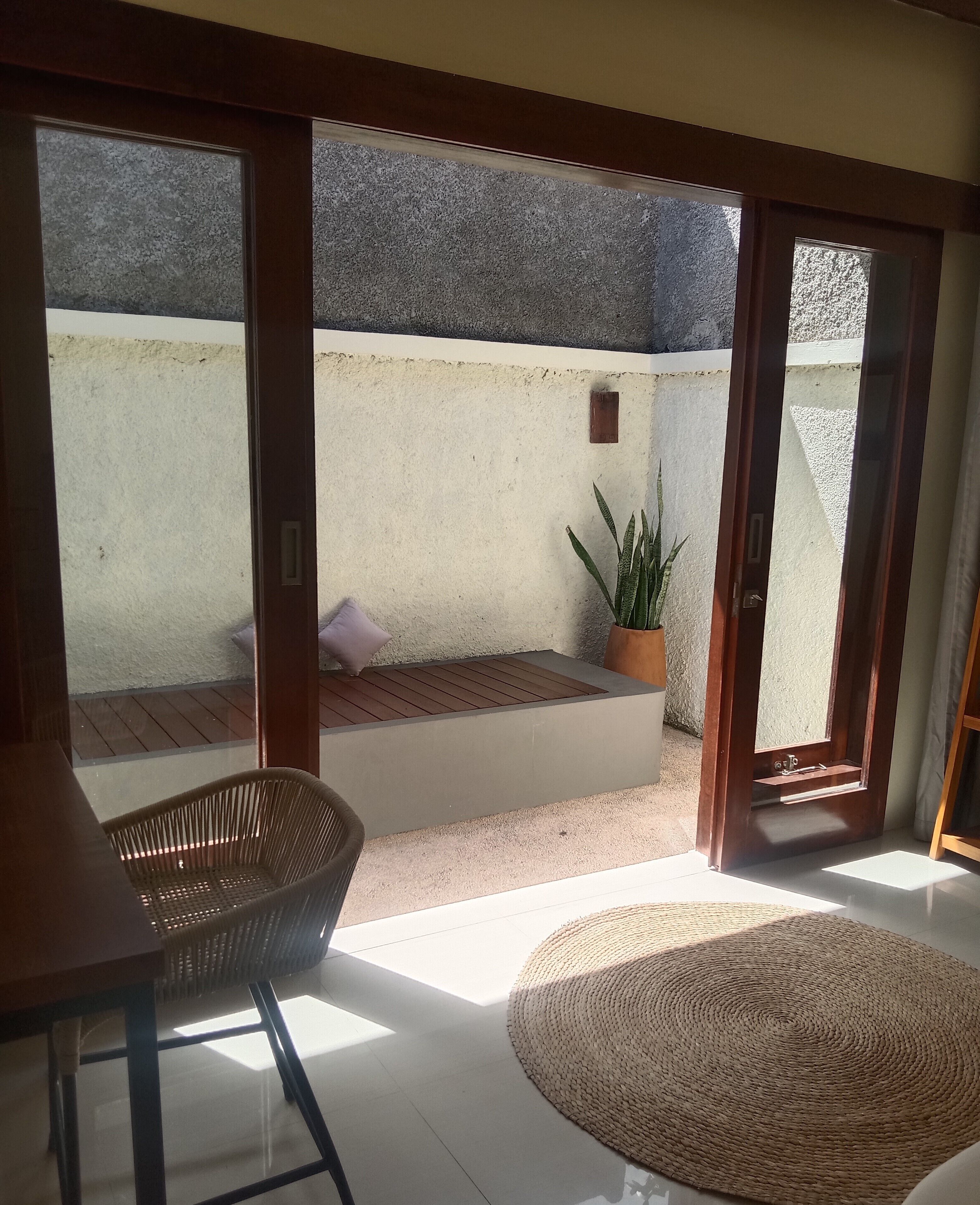 Bungalow Deluxe, 1 très grand lit | Vue de la chambre