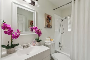 Shower, towels