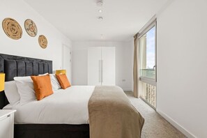 Fer et planche à repasser, Wi-Fi, draps fournis