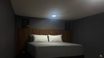 1 habitación, wifi y ropa de cama