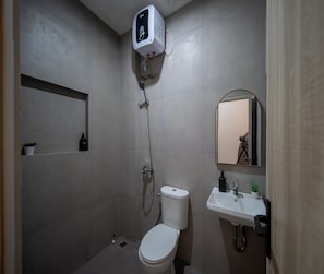 Superior Room | Bathroom