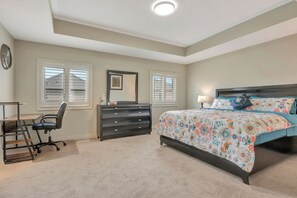 2 chambres, bureau, fer et planche à repasser, Wi-Fi