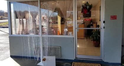 The Edyn Motel