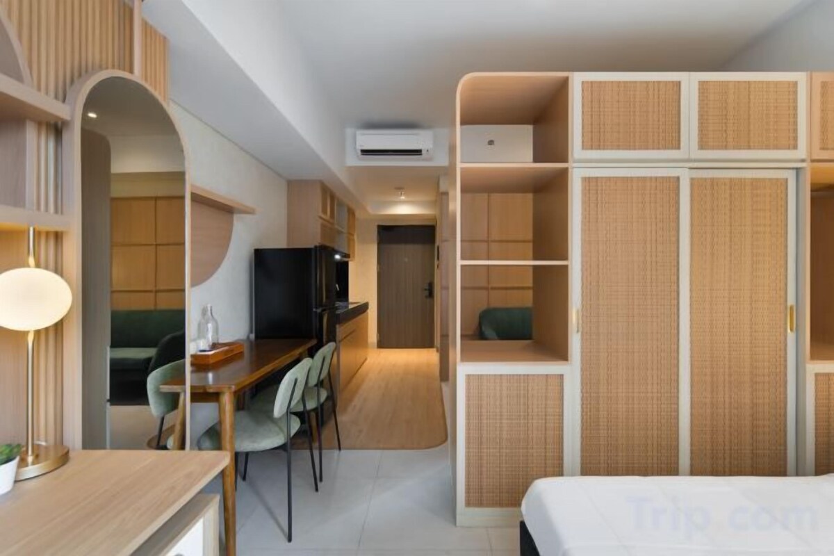 Bureau, Wi-Fi gratuit, draps fournis