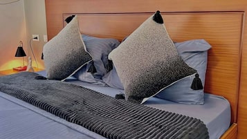 In-room safe, iron/ironing board, free WiFi, bed sheets