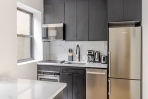 Fridge, microwave, oven, stovetop