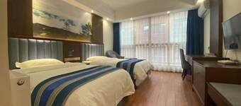 Qiliping YaDuoVacationHotel