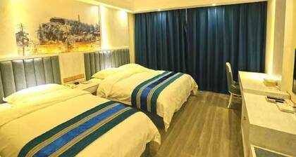 Qiliping YaDuoVacationHotel