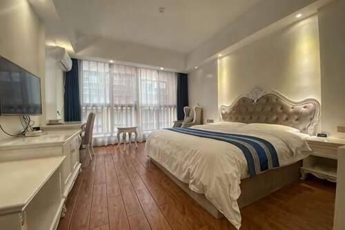 Qiliping YaDuoVacationHotel