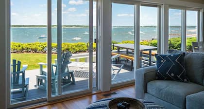 Bay Views & Breezes In North Falmouth