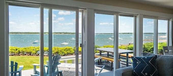 Bay Views & Breezes In North Falmouth
