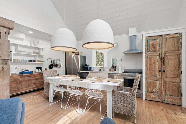 Fridge, microwave, oven, stovetop - Seagrove - Beach Digs🌴 Old Seagrove Escape – Private Pool, Hot Tub & 5 Bikes Included! (Santa rosa beach)