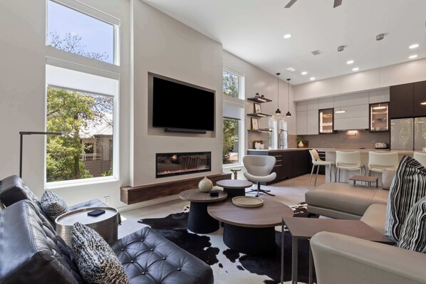 TV, fireplace, offices