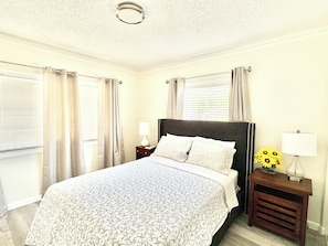 2 bedrooms, desk, iron/ironing board, free WiFi