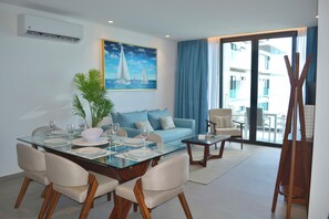 TV connectée, cheminée