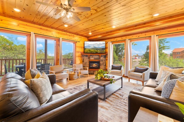 TV connectée, cheminée, baby-foot