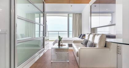 Chill Beachfront Vibes with 3BR Ocean Views & Pool