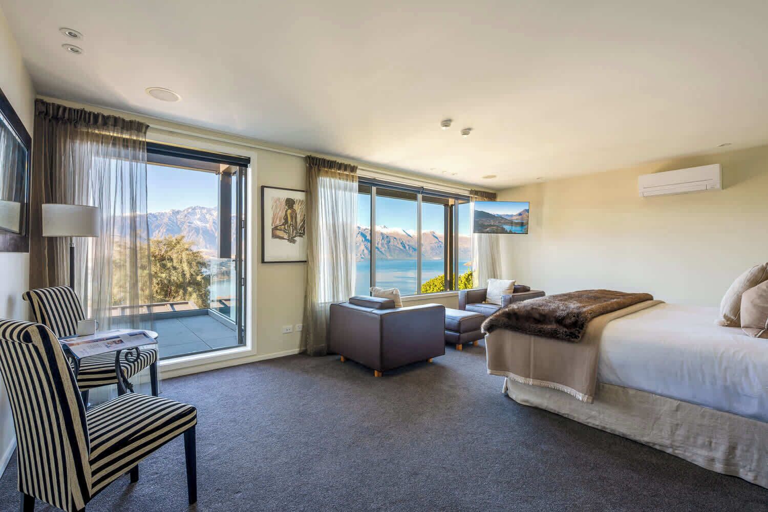 3 bedrooms, desk, iron/ironing board, WiFi