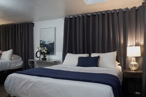 3 bedrooms, desk, iron/ironing board, WiFi