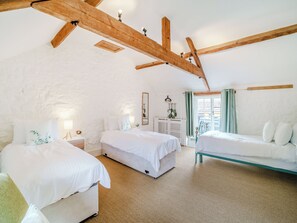 2 bedrooms, free WiFi